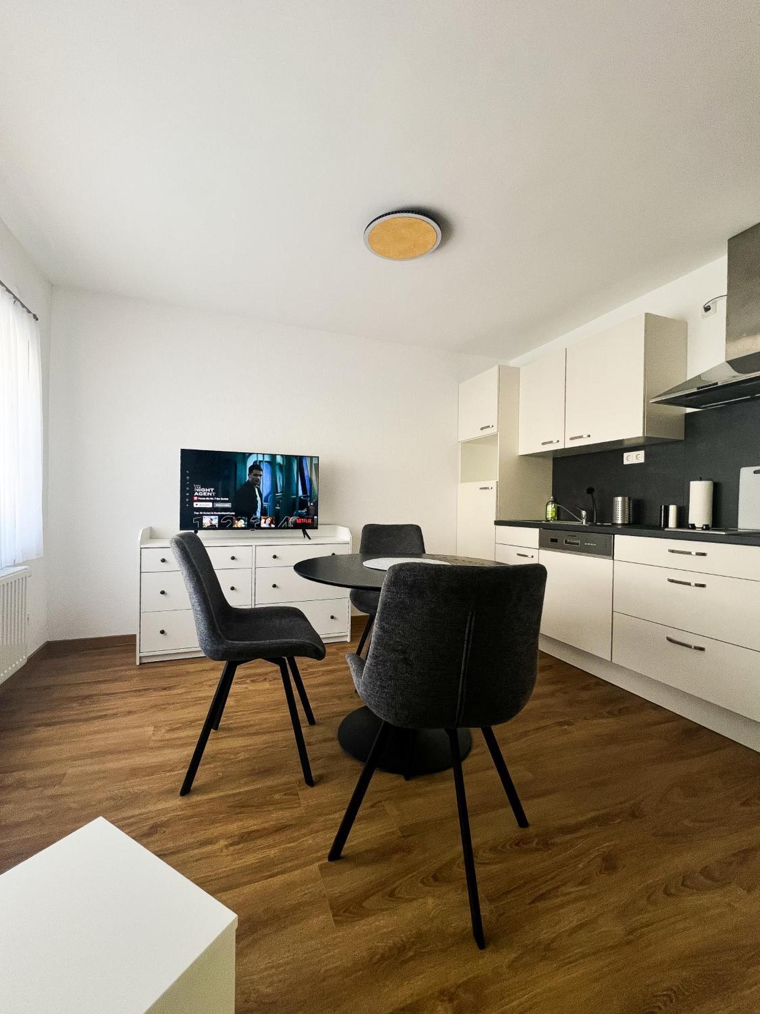 Modern Apartment Wissenbach 2 Barrierefrei Eschenburg Buitenkant foto